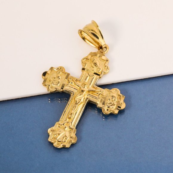 Jesus 14k Cross Crucifix Necklace - Picture 4 of 4